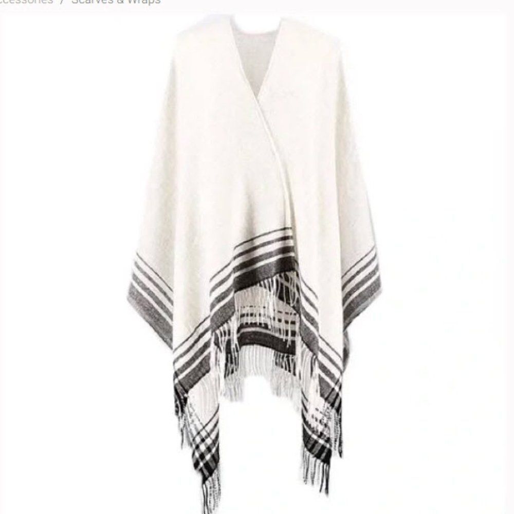 UNIQLO Fringe 2 Way Stole Wrap Poncho Scarf Wrap Sweater Cape